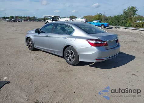 2017 Honda Accord Lx z USA, uszkodzony, nr VIN 1HGCR2F30HA288058